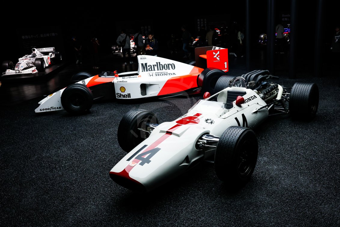 Motorsport: Mistrzostwa Świata. Grand Prix Japonii. Inne. - Agencja Fotograficzna