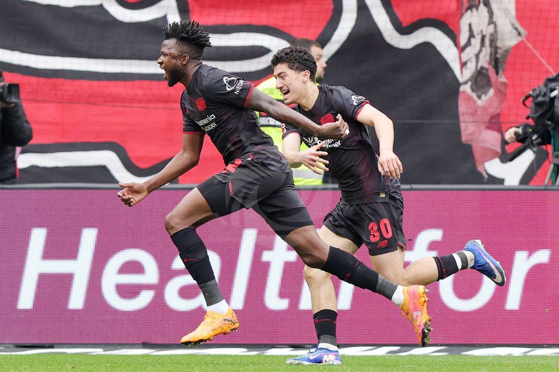 Piłka Nożna: Bundesliga. Bayer 04 Leverkusen - VfL Wolfsburg. - Agencja Fotograficzna
