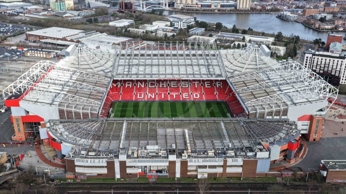 Piłka Nożna: Premier League. Manchester United - Aston Villa. - Agencja Fotograficzna