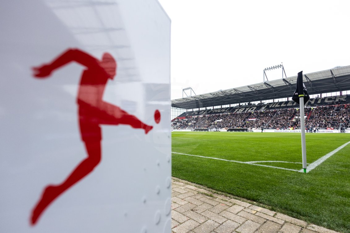 Piłka Nożna: Bundesliga. FC St. Pauli - Eintracht Frankfurt. - Agencja Fotograficzna