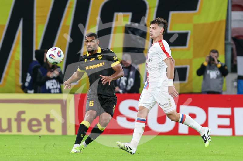 Piłka Nożna: PKO Ekstraklasa. Gornik Zabrze - GKS Katowice. - Agencja Fotograficzna